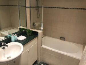 bathroom0418